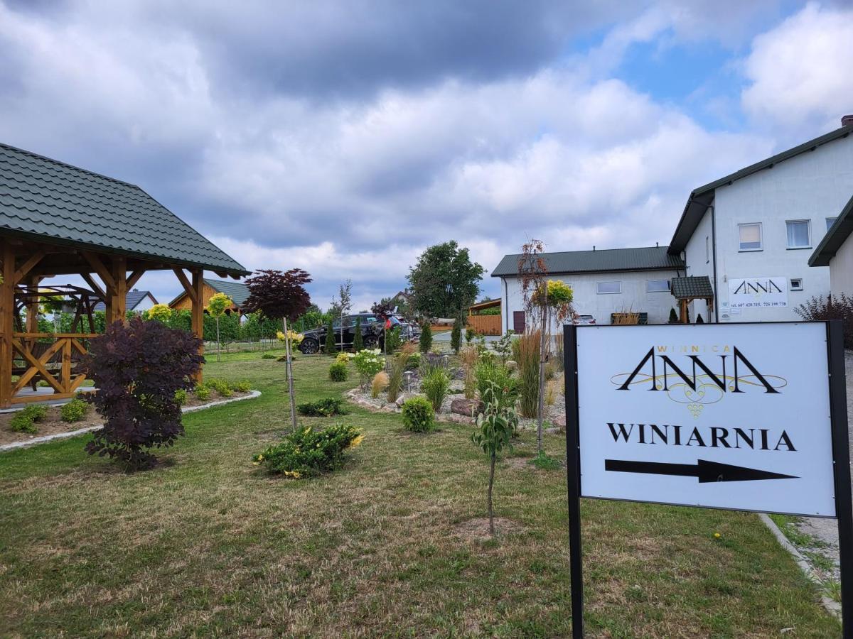 Winnica Anna Noclegi Krosnice Exterior photo